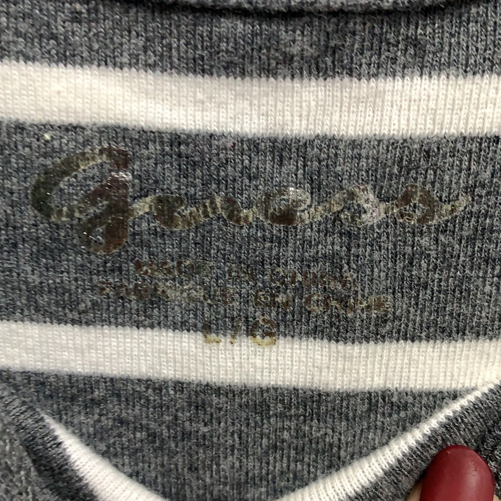 Guess gray - Picture 3 of 3